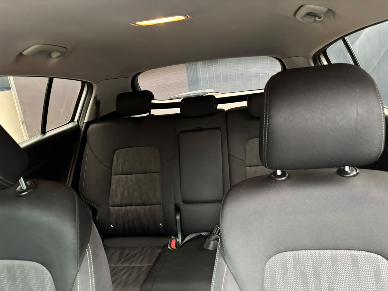 KIA Sportage — foto 23 de 29