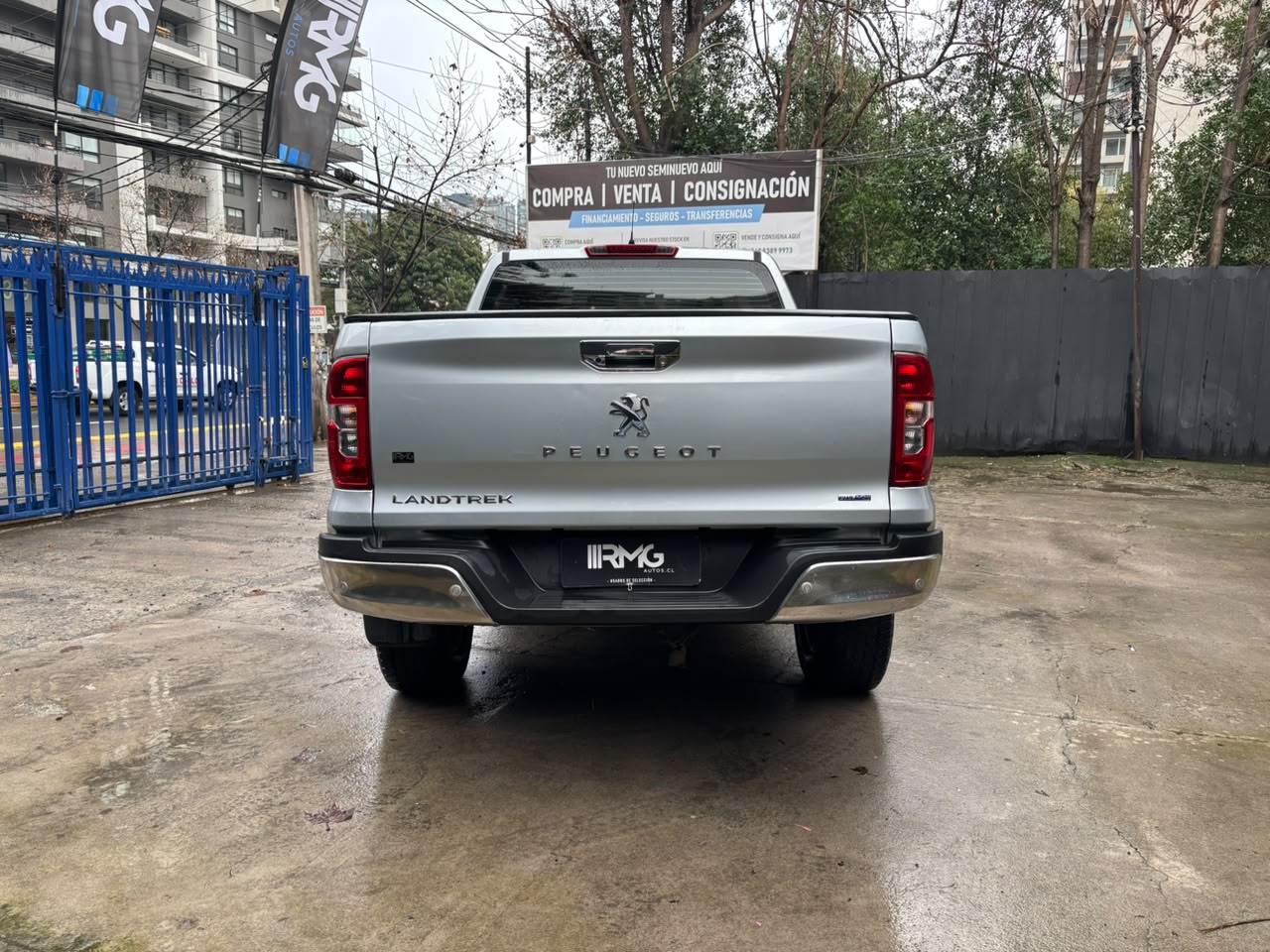 Peugeot Landtrek — foto 4 de 29