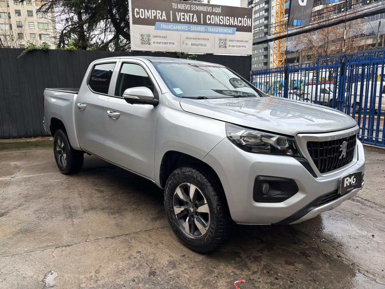 Peugeot Landtrek — foto 7 de 29