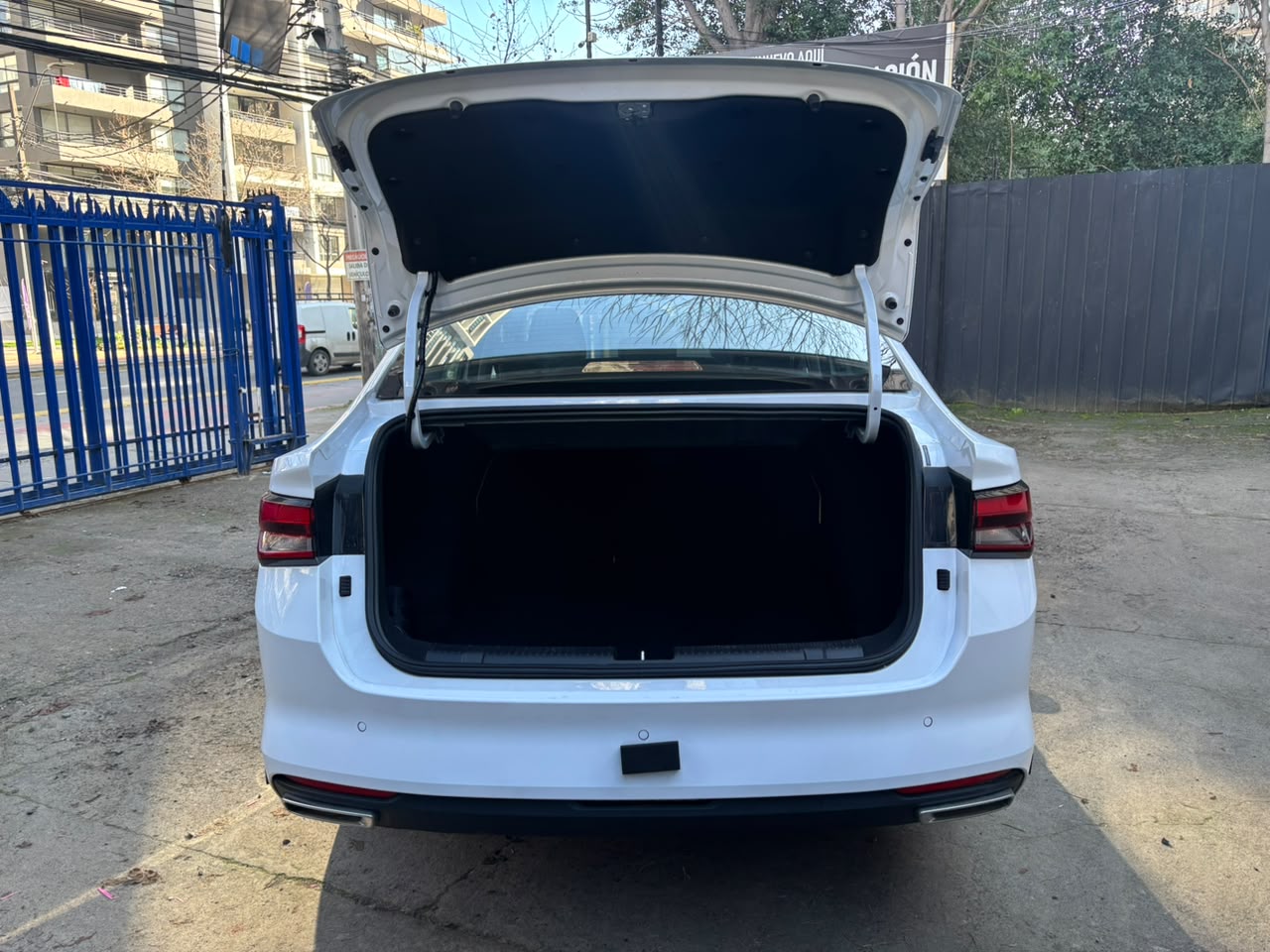 Chevrolet Sail — foto 10 de 29