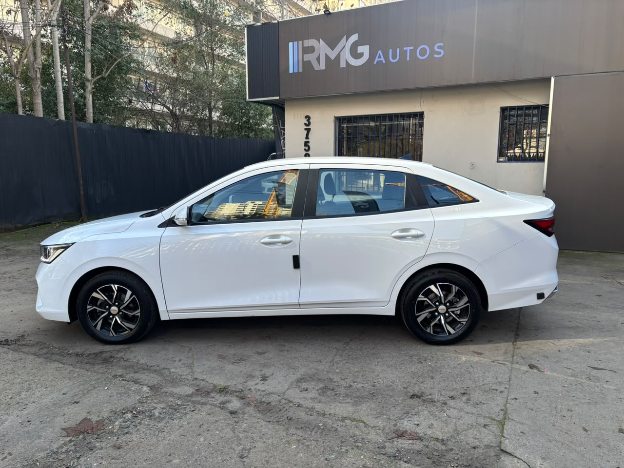Chevrolet Sail — foto 2 de 29