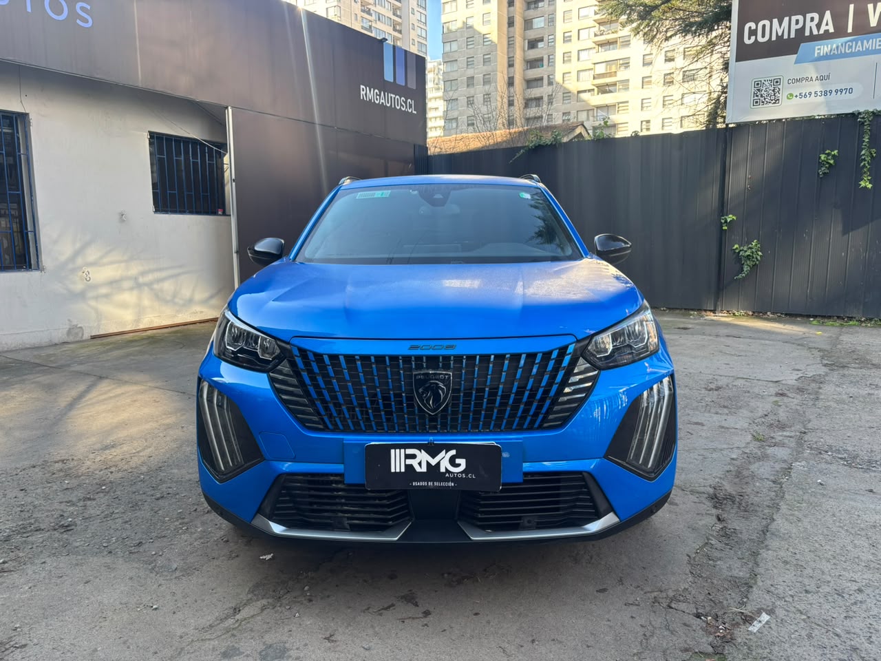 Peugeot 2008 — foto 8 de 25