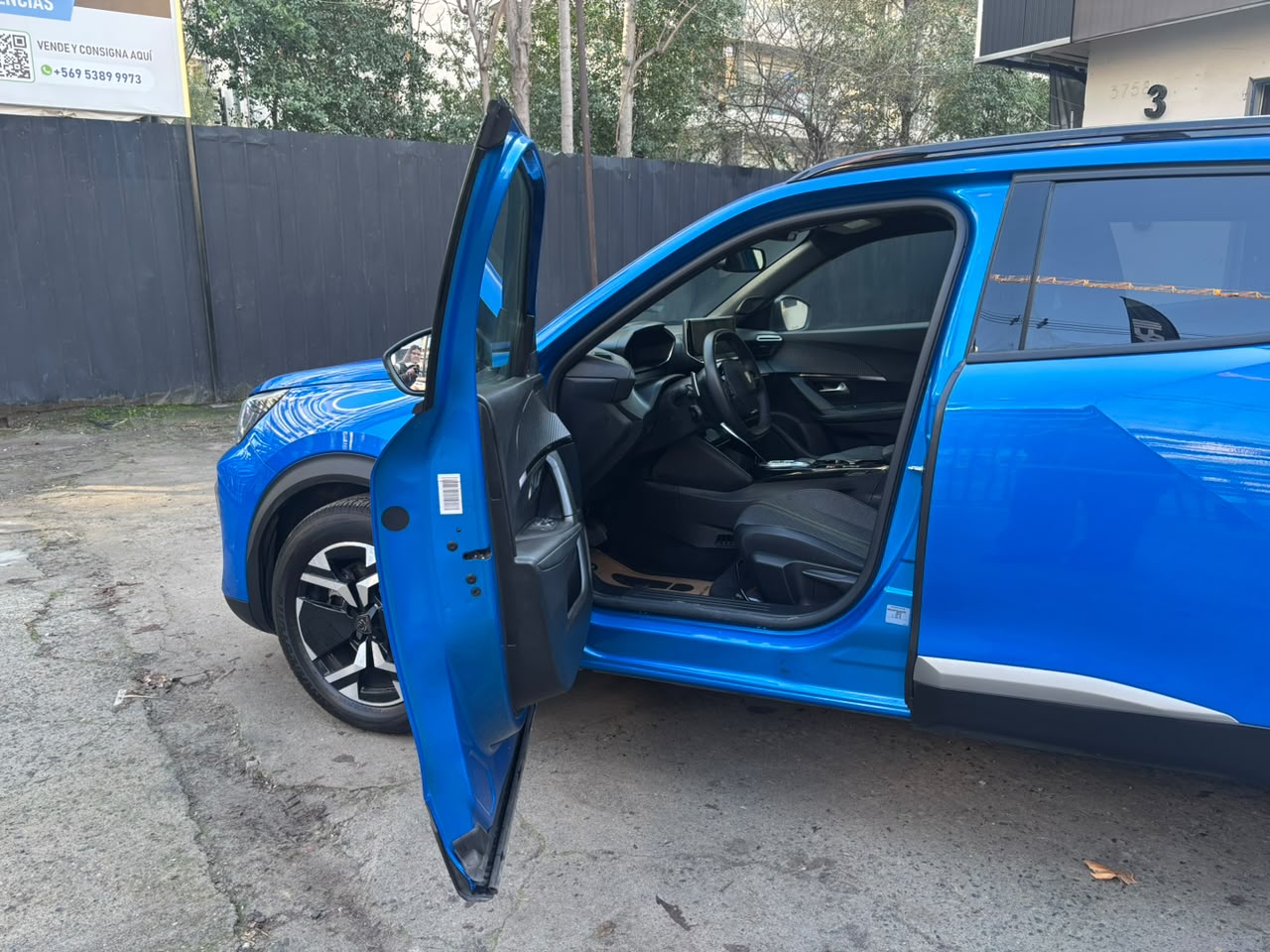 Peugeot 2008 — foto 9 de 25