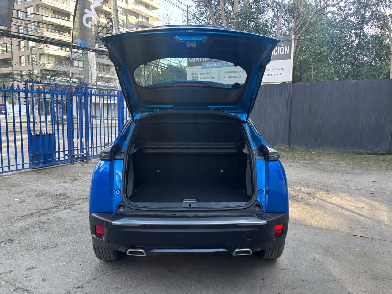 Peugeot 2008 — foto 11 de 25