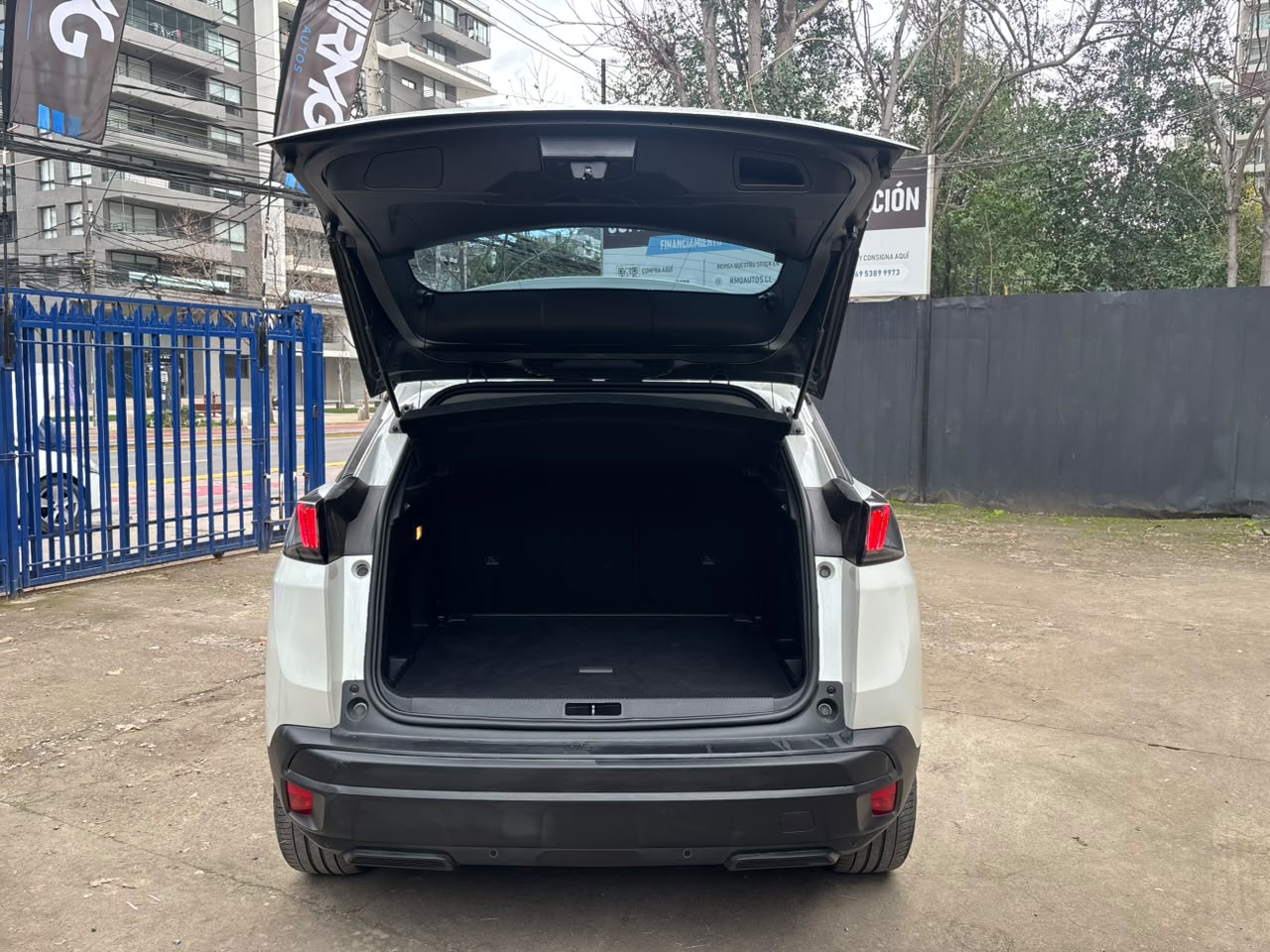 Peugeot 3008 — foto 9 de 23