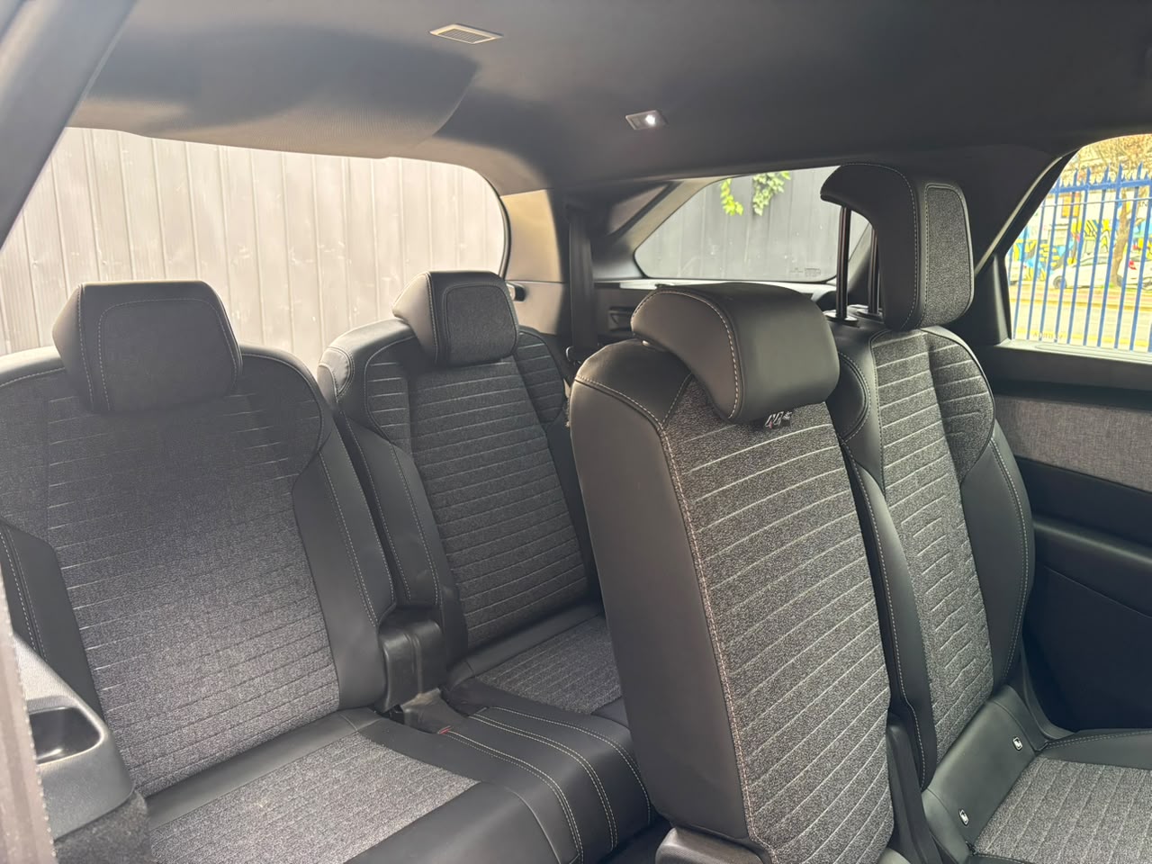 Peugeot 5008 — foto 12 de 20