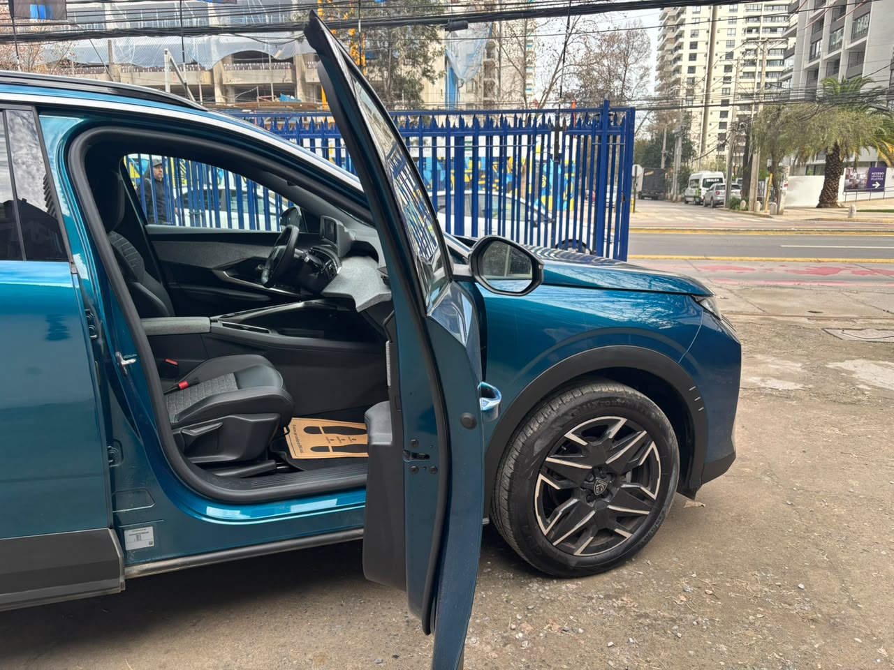 Peugeot 5008 — foto 11 de 20