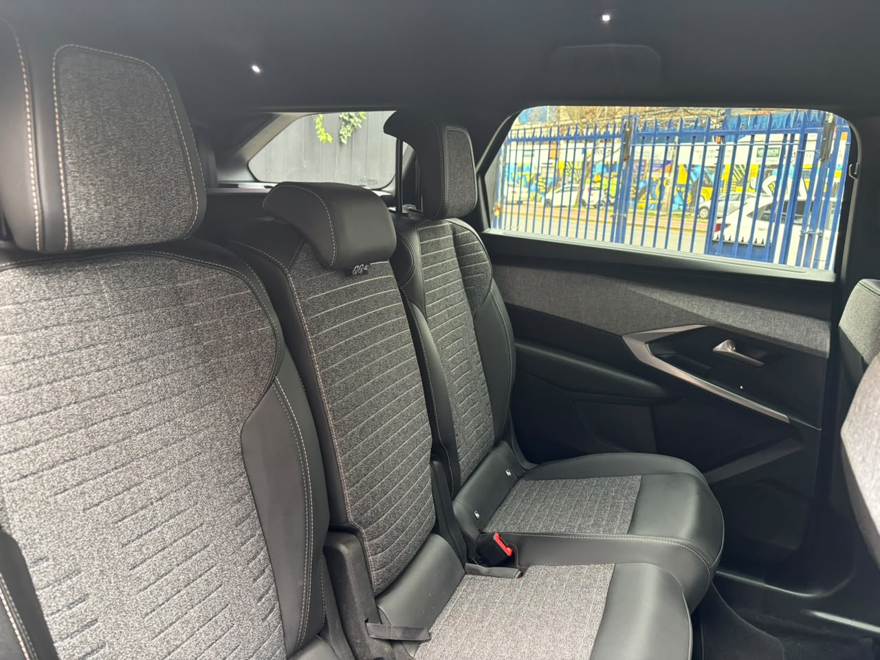 Peugeot 5008 — foto 14 de 20