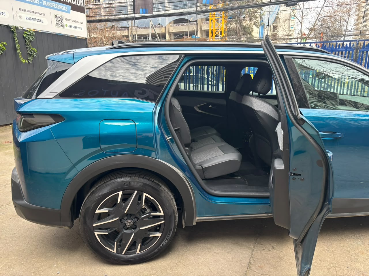Peugeot 5008 — foto 10 de 20