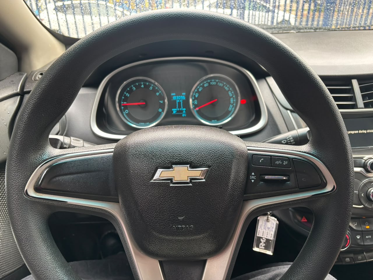 Chevrolet Sail — foto 16 de 23