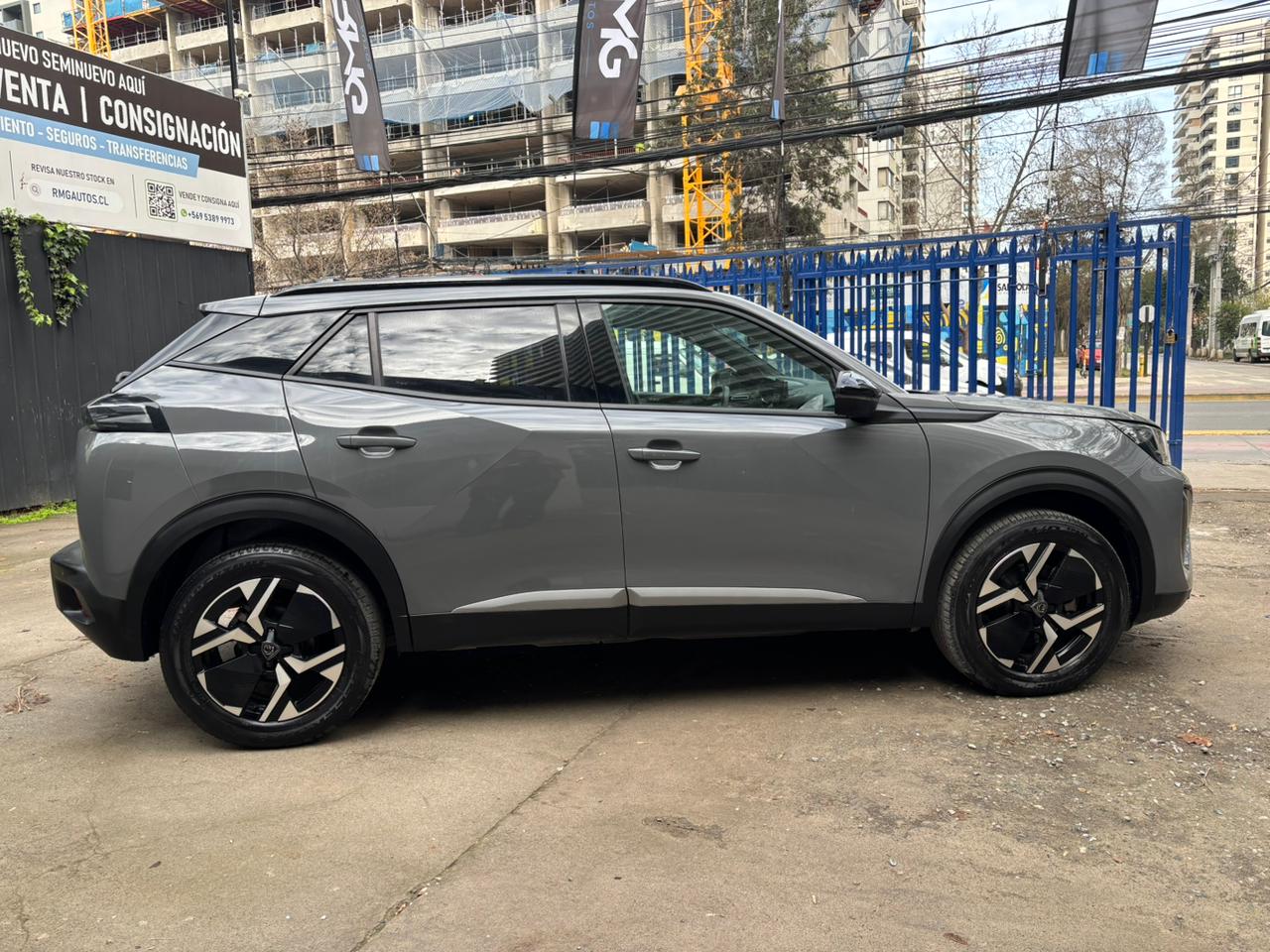 Peugeot 2008 — foto 6 de 24
