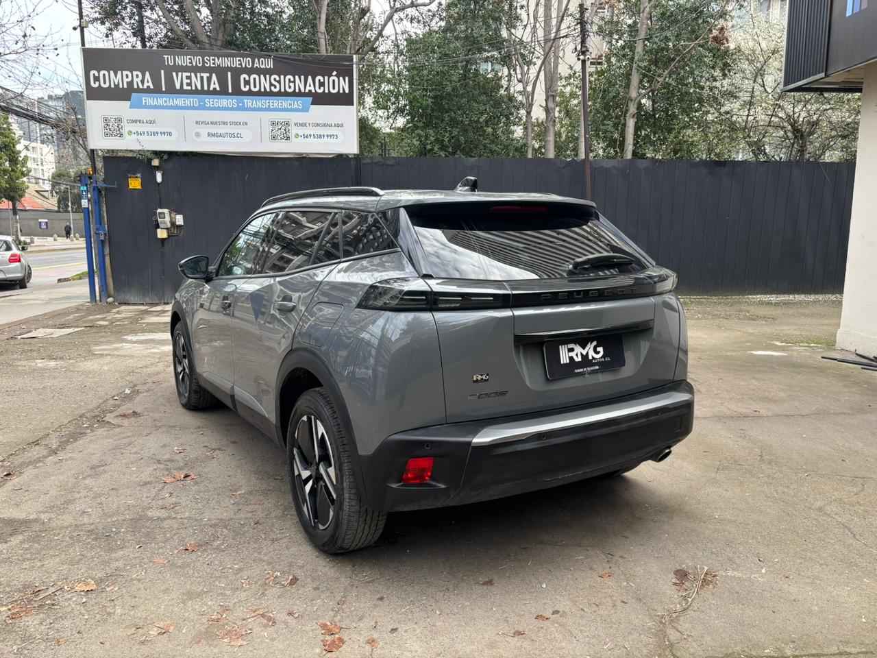 Peugeot 2008 — foto 3 de 24