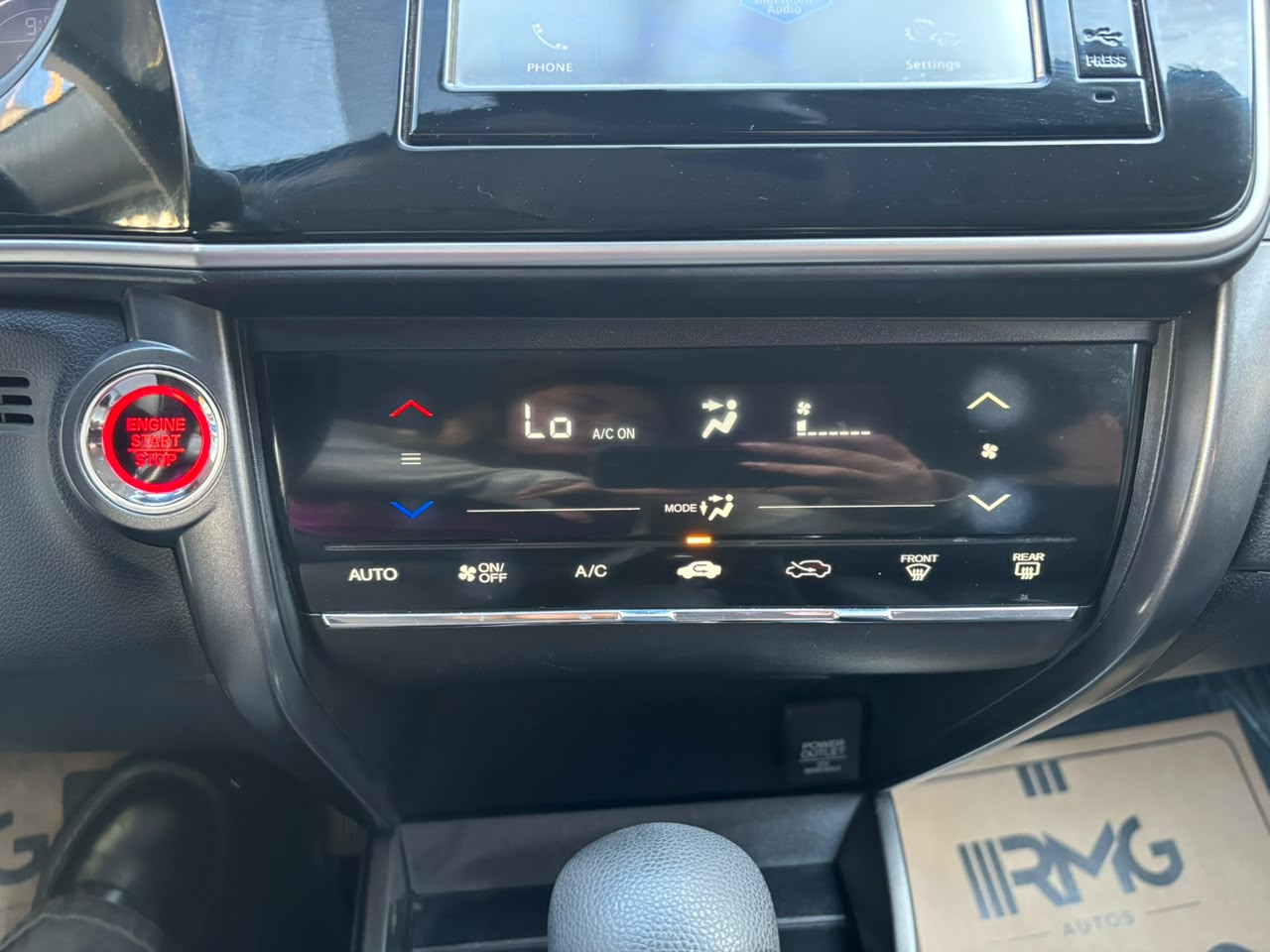 Honda City — foto 11 de 27