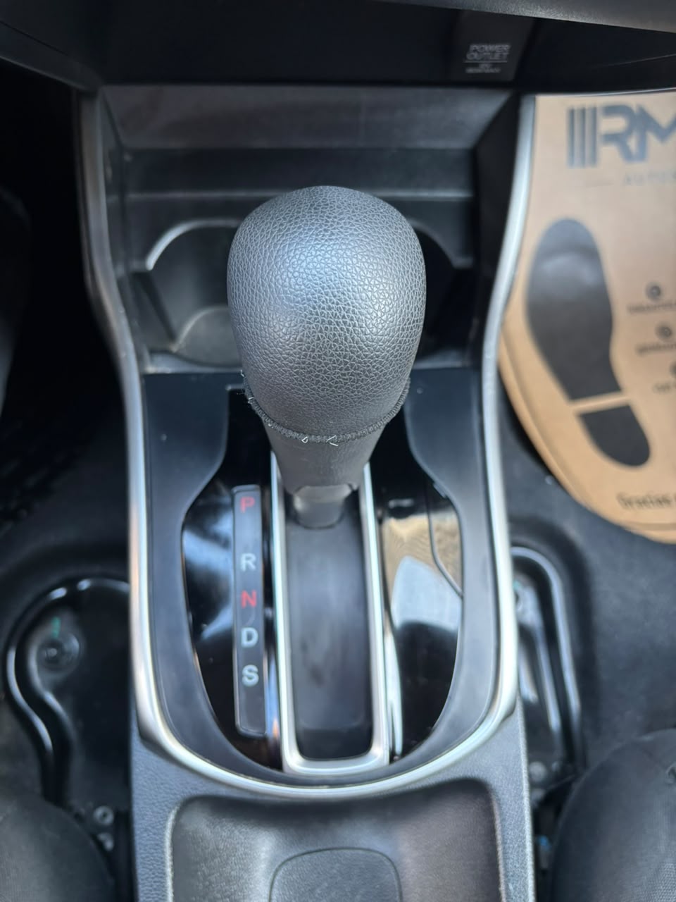 Honda City — foto 14 de 27