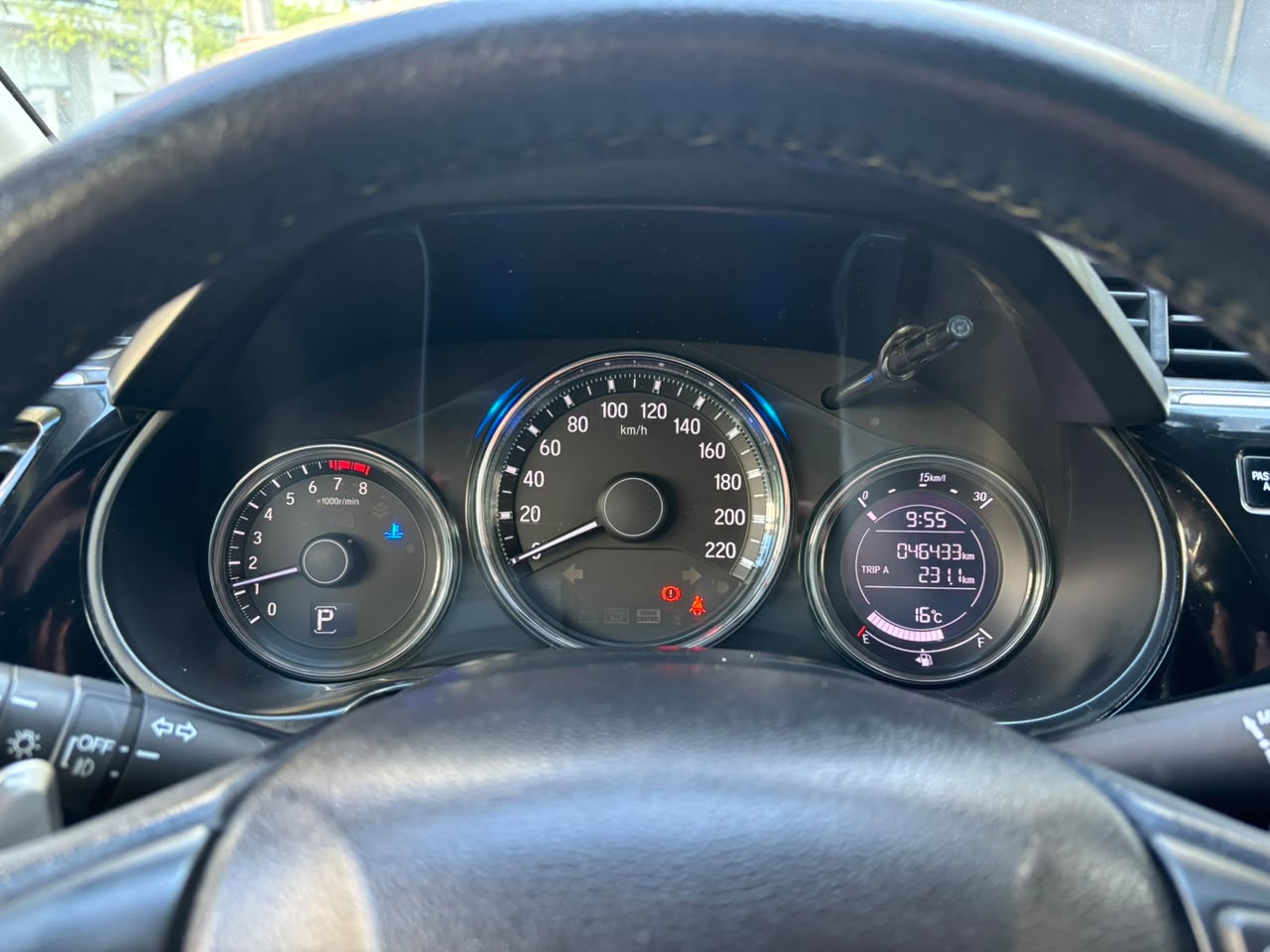 Honda City — foto 15 de 27