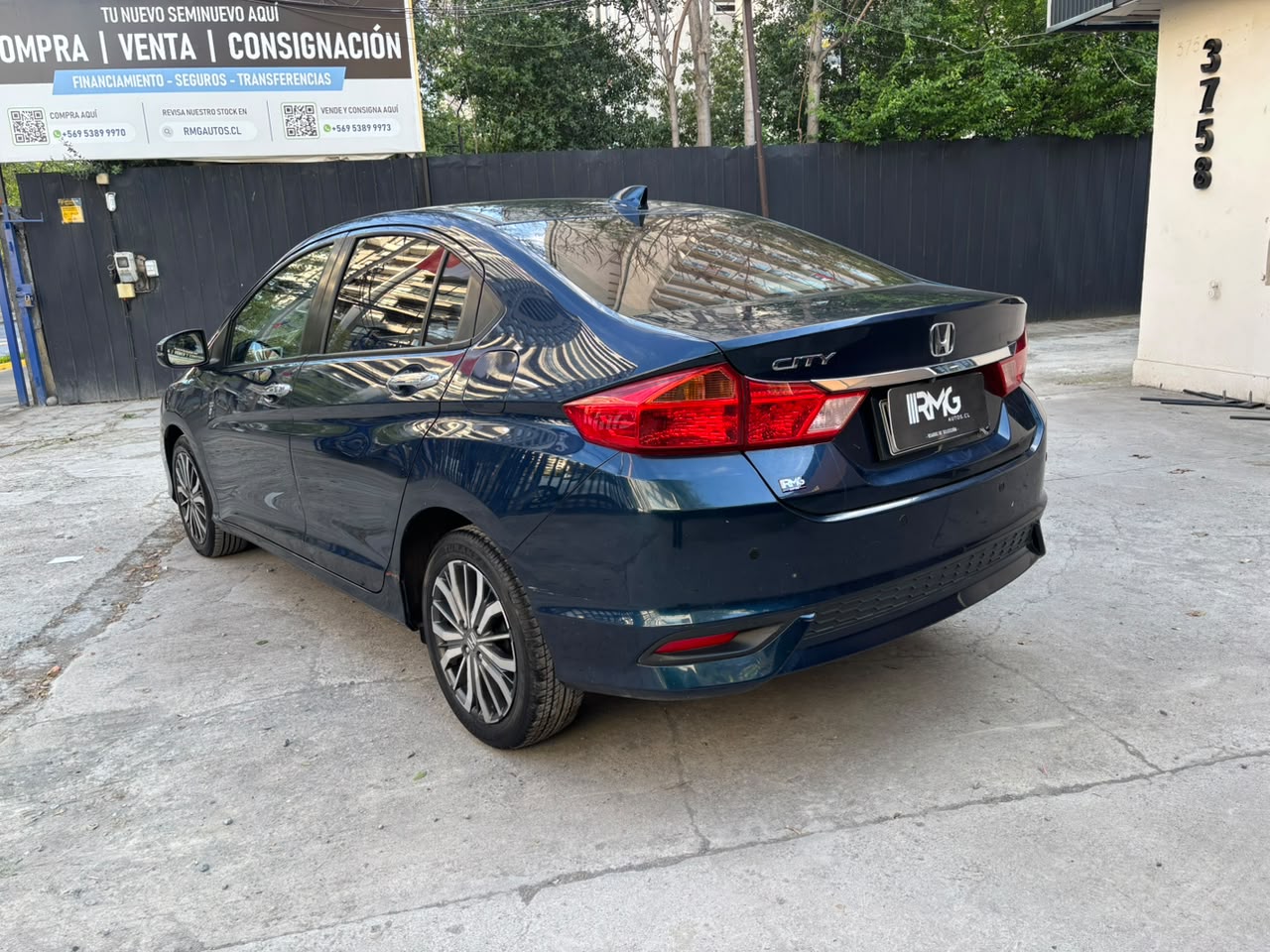 Honda City — foto 3 de 27