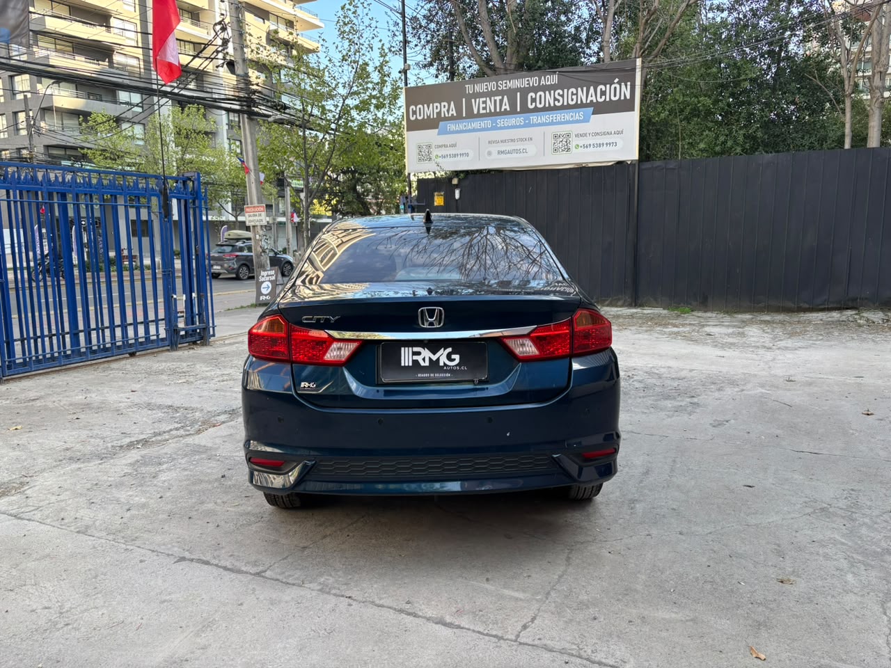 Honda City — foto 4 de 27