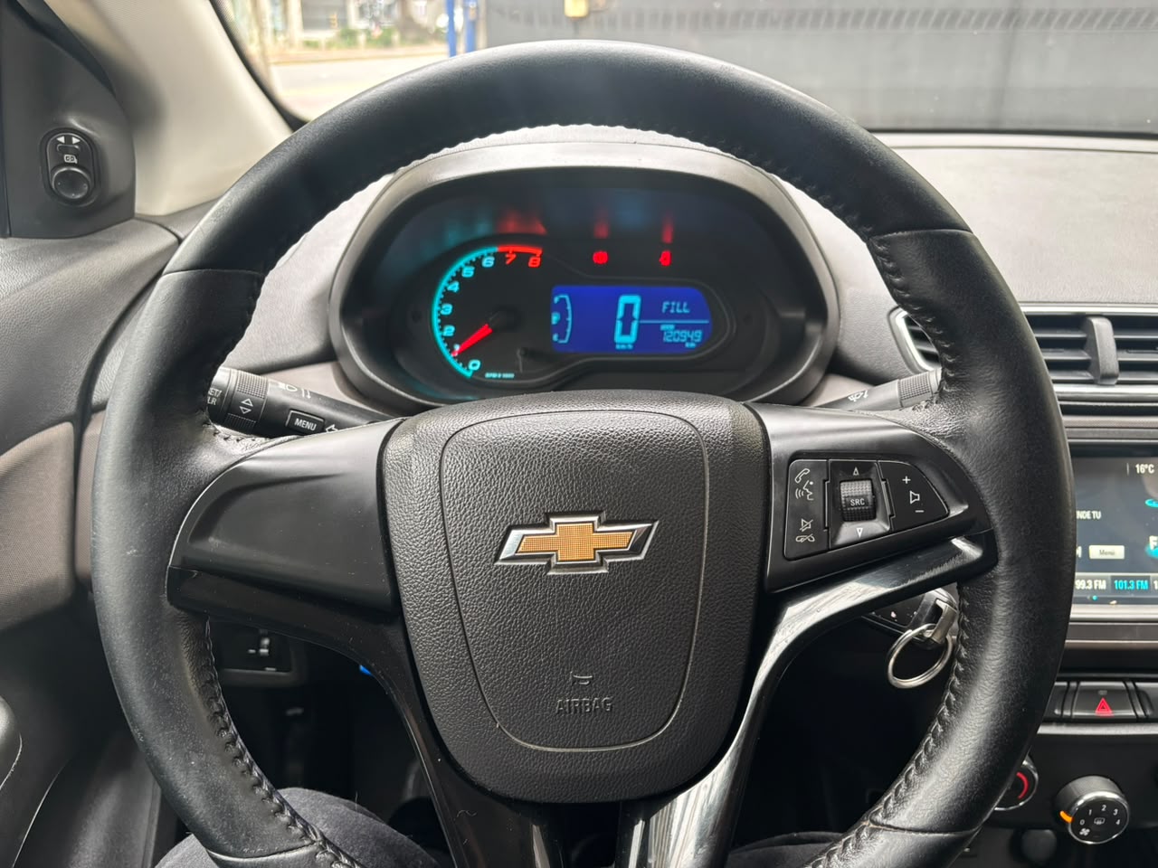 Chevrolet Prisma — foto 19 de 27