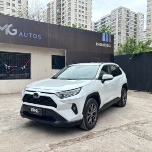 TOYOTA RAV4 2026