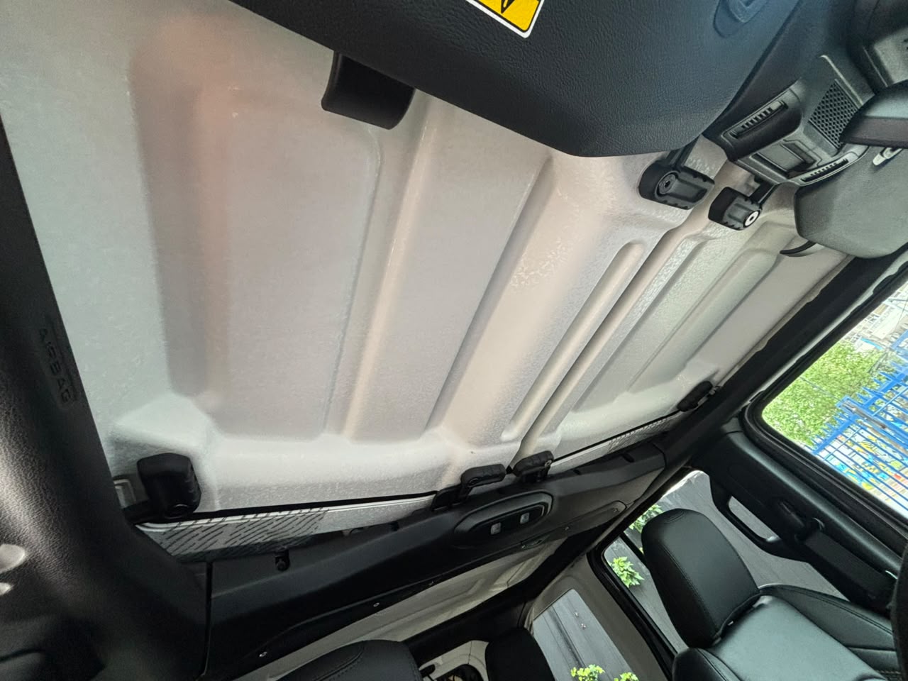 Jeep Wrangler — foto 9 de 34