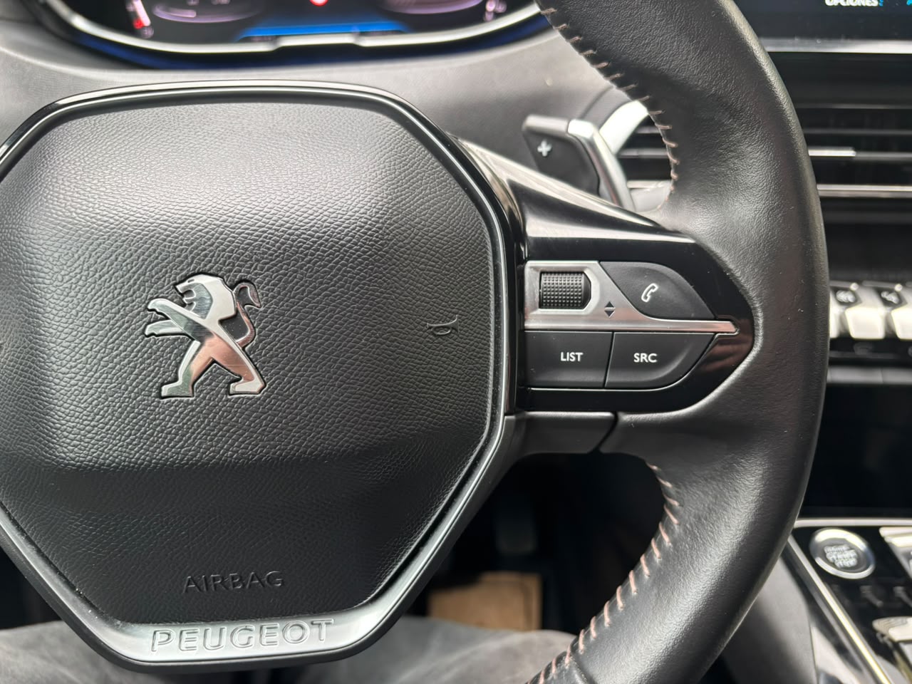 Peugeot 3008 — foto 18 de 29