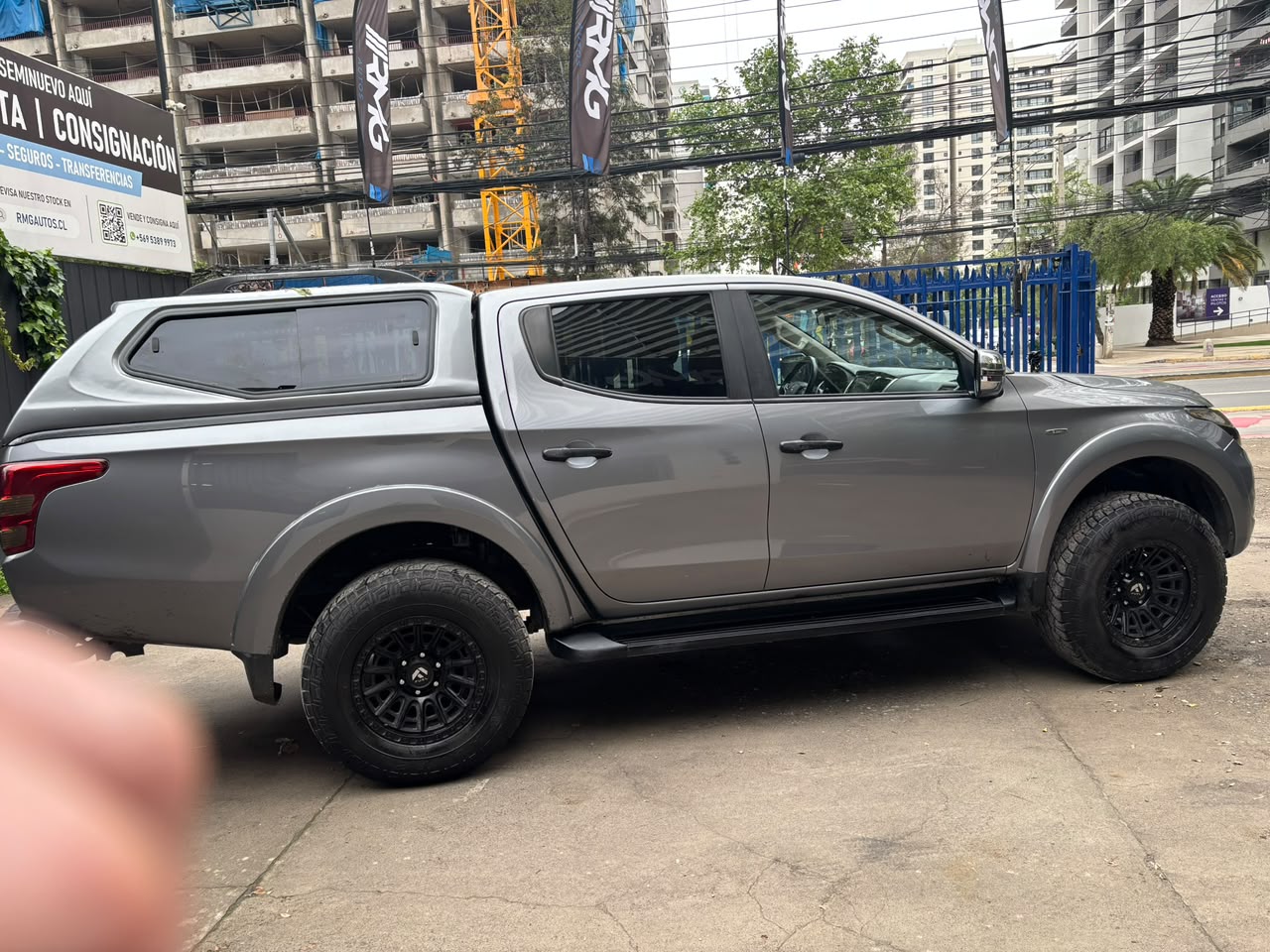 Mitsubishi L200 — foto 6 de 23