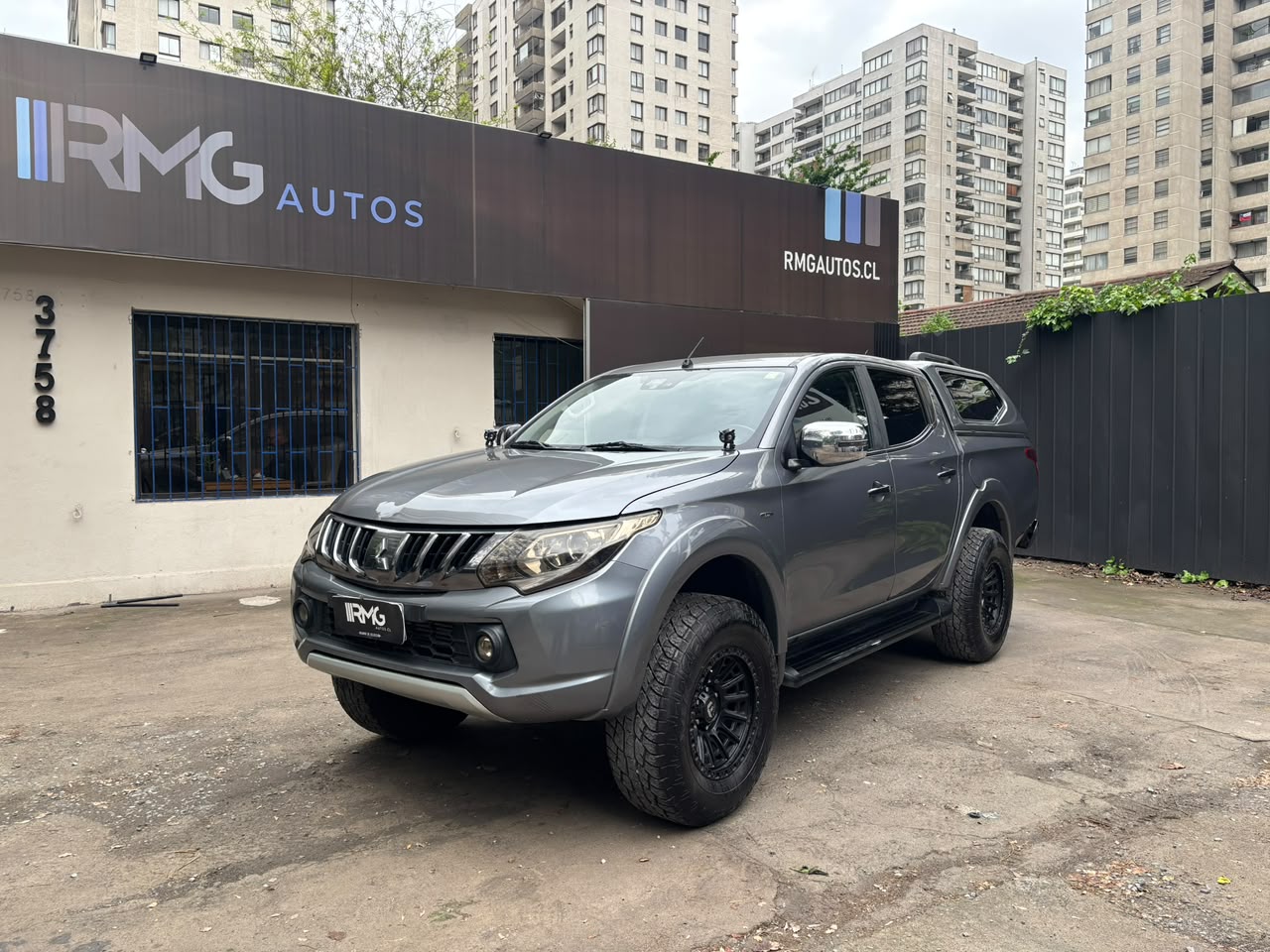 Mitsubishi L200