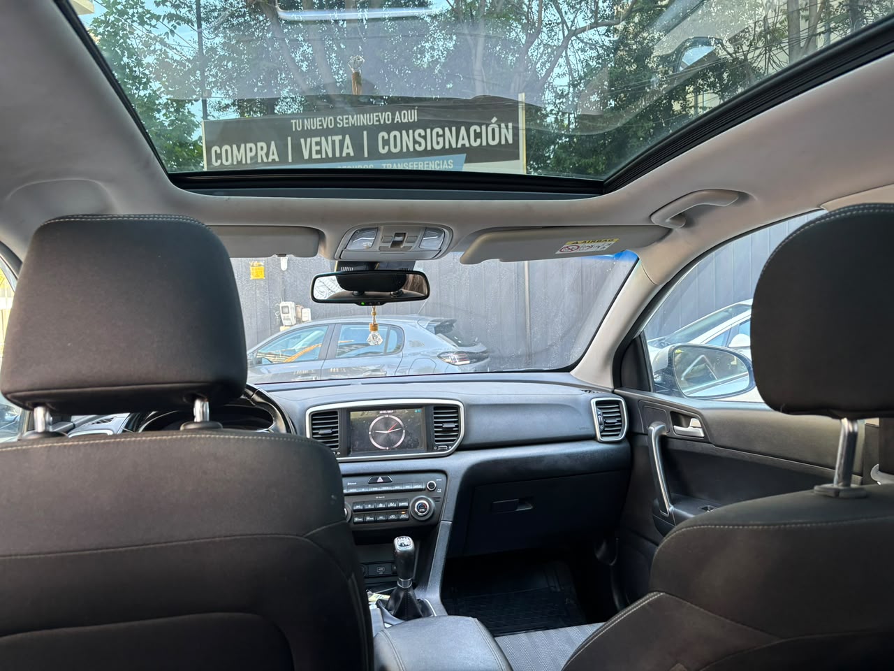 KIA Sportage — foto 15 de 28