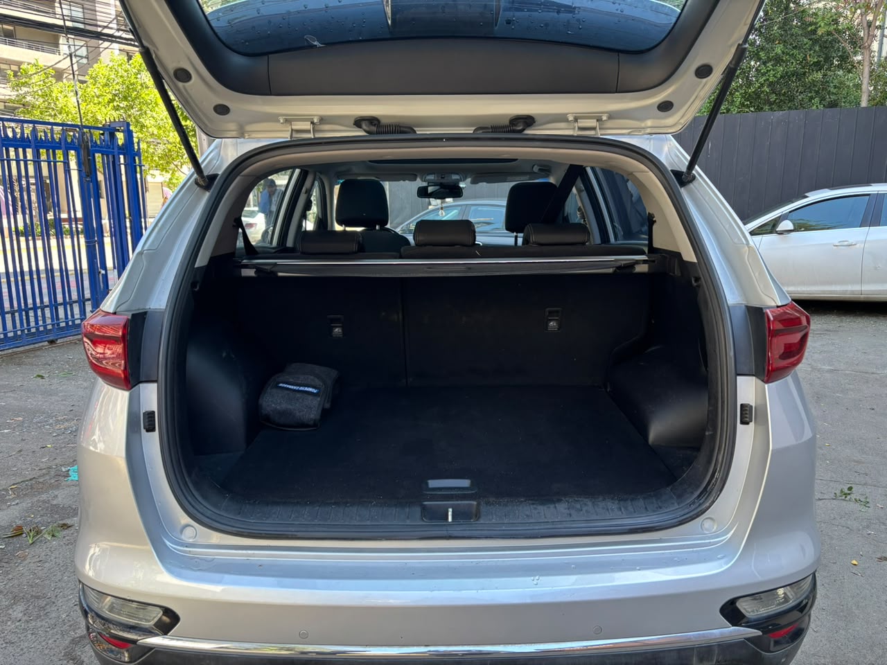 KIA Sportage — foto 20 de 28