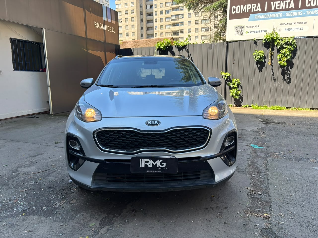 KIA Sportage — foto 8 de 28