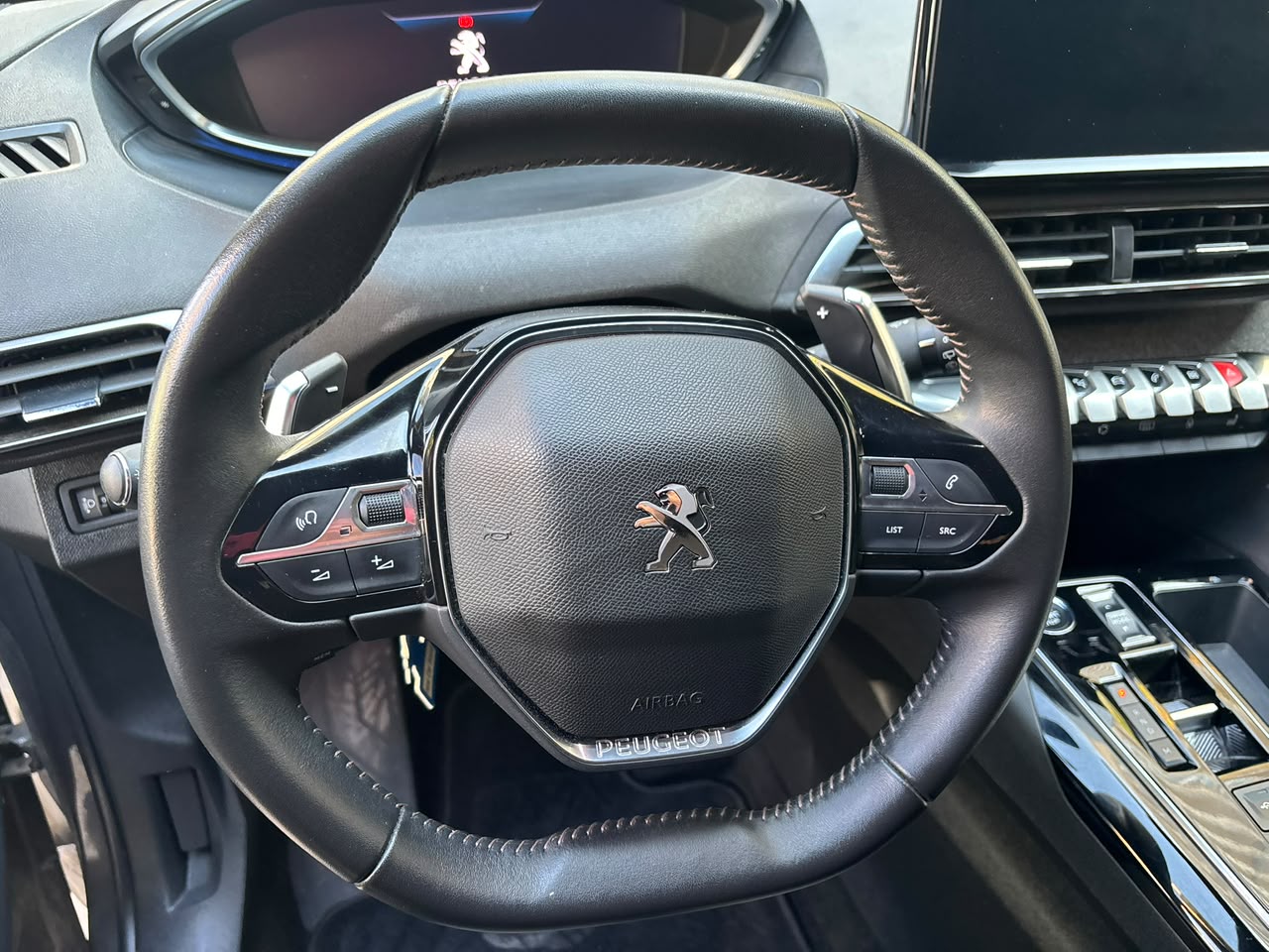 Peugeot 3008 — foto 9 de 17