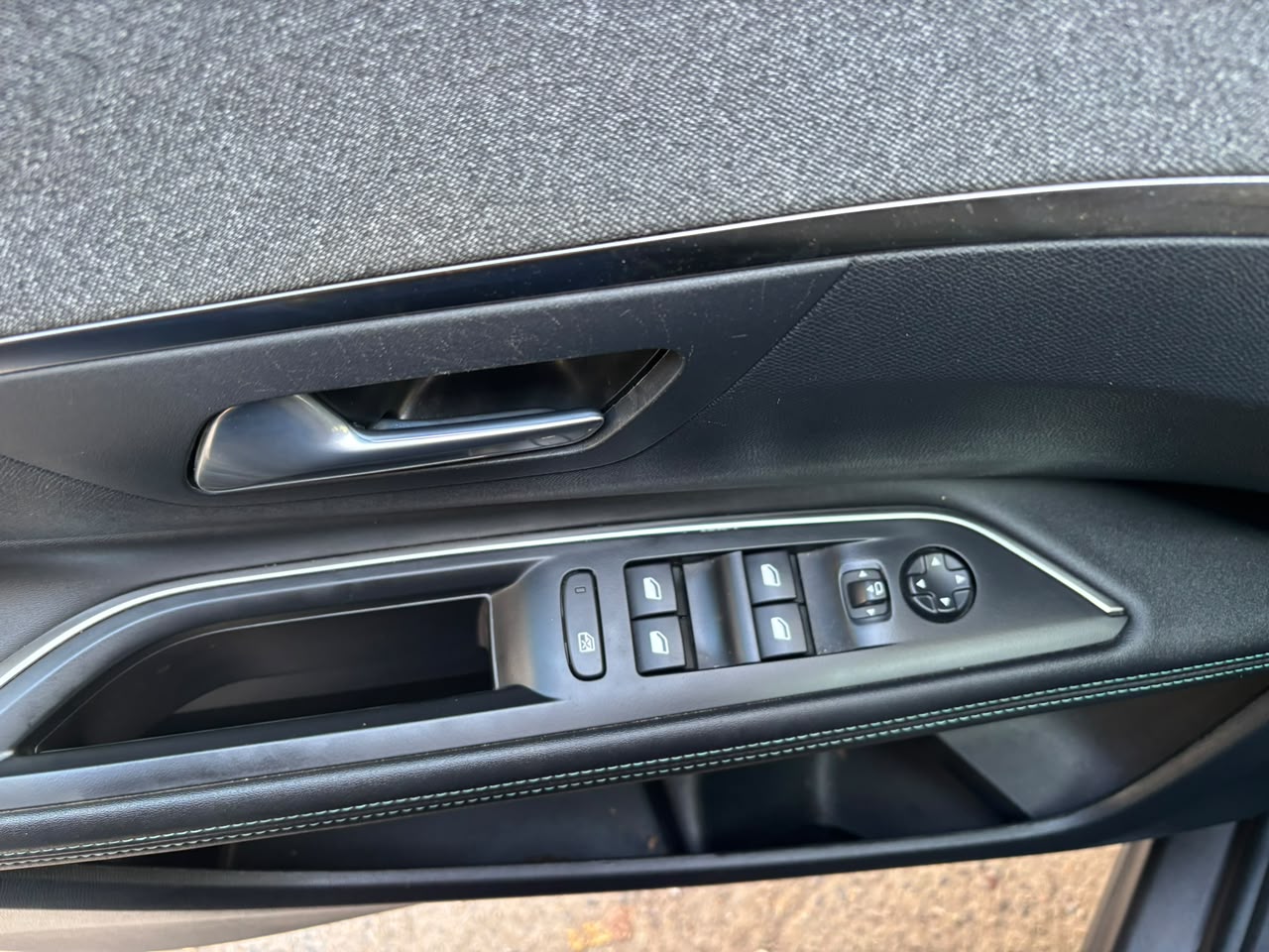 Peugeot 3008 — foto 11 de 17