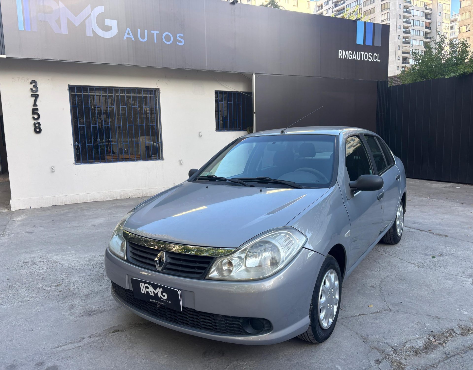 WhatsApp Image 2025-11-12 at 18.34.09